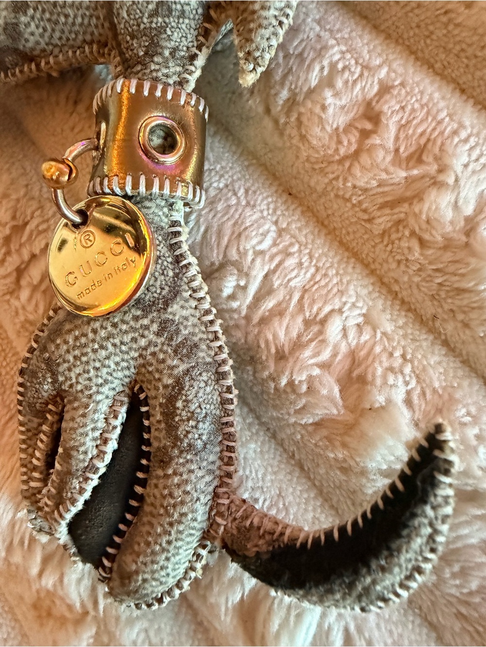 Gucci Gold and Brown Leather Dog Keyring Charm - Picture 5 of 10